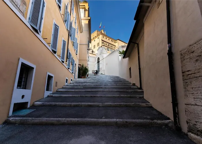 Quiet Trevi Fountain Courtyard & Patio Rome